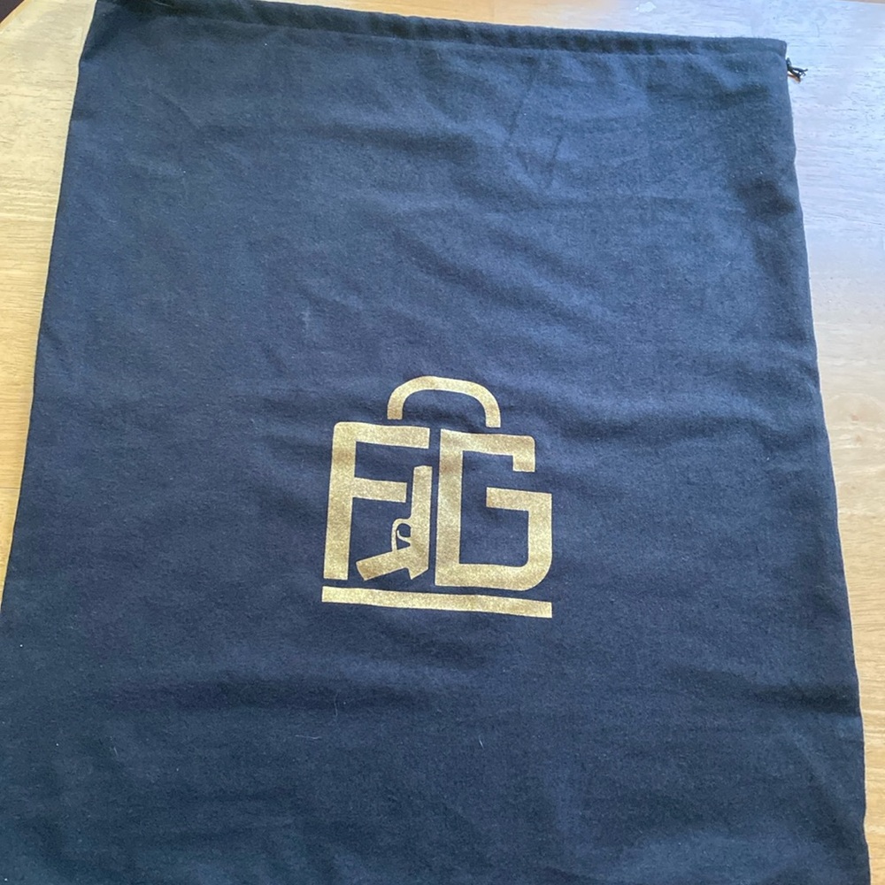 F & G dust bag for Purse Large 19x23 Black in good condition